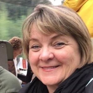 Meet your Posher, Pam